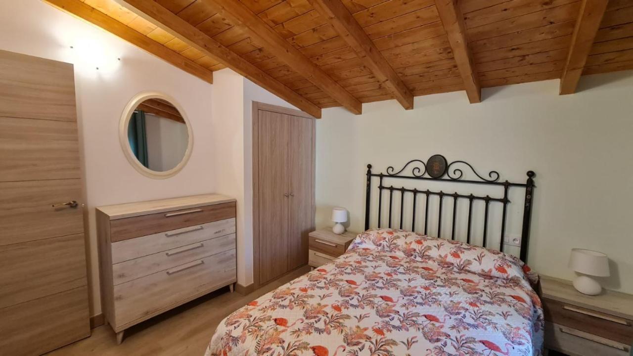 Casa Rural Los 7 Pinos De Gredos Navarredonda Exterior foto